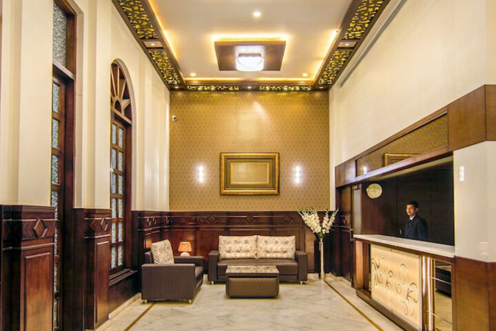 Hotel Interior 4 of 29