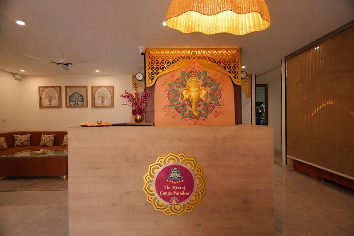 Hotel Interior 4 of 28