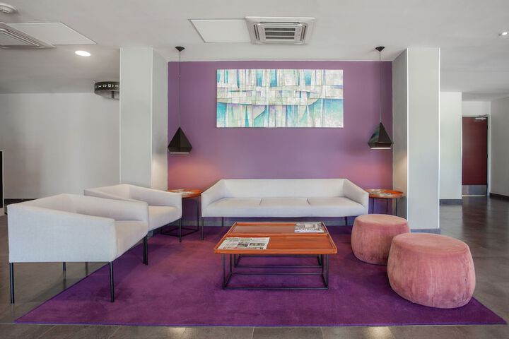 Hotel Lobby