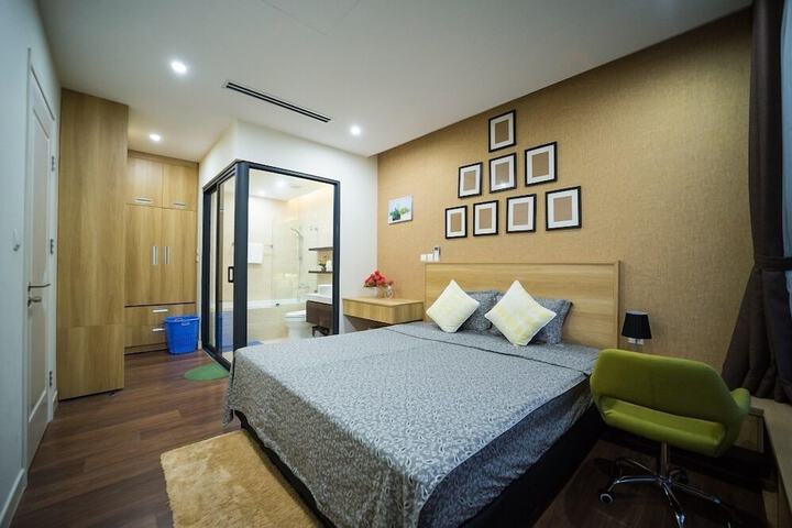 Room 6 of 39