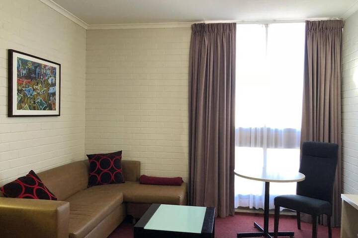 Room 15 of 24