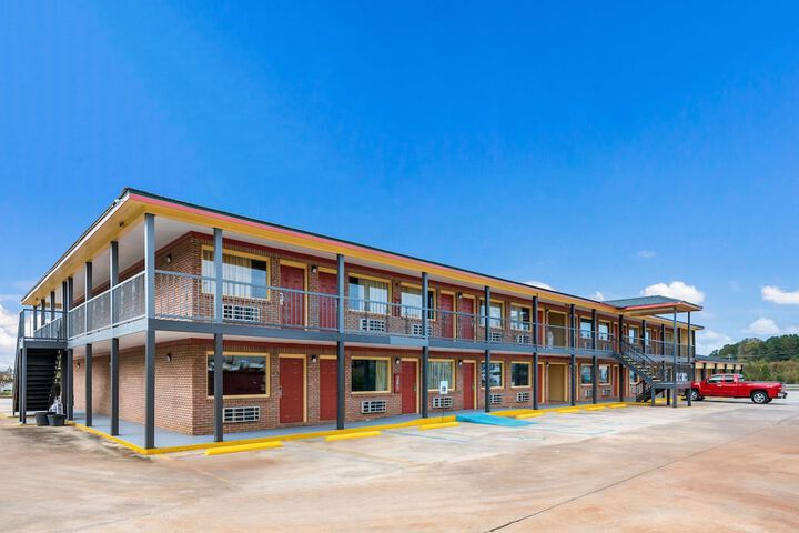 Hotel 17 of 18