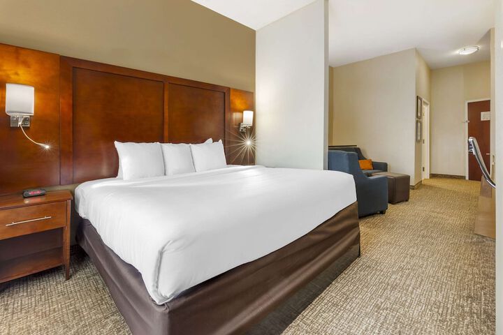 Suite Multiple Beds (15 of 15)