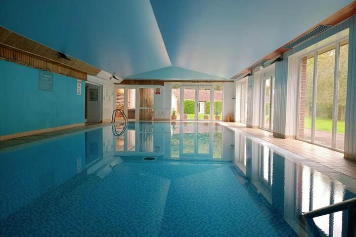 Pool 52 of 93
