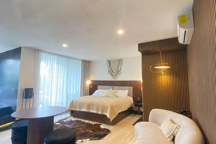 Room 80 of 205