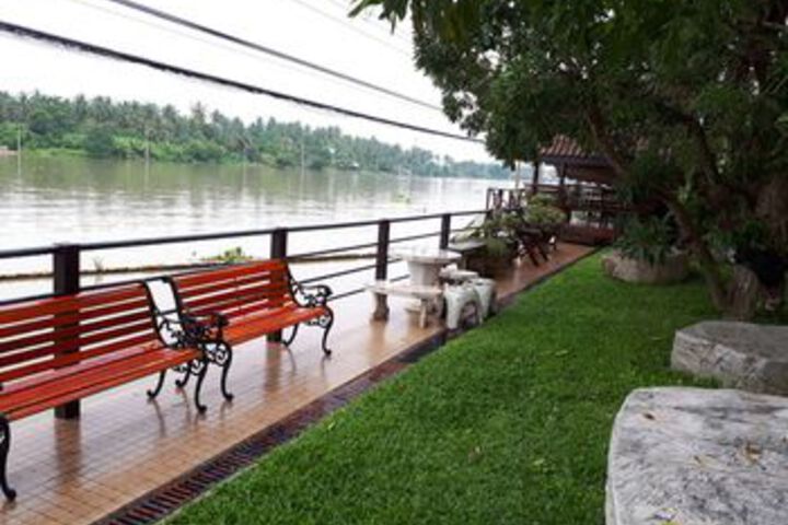 Terrace/Patio 22 of 23