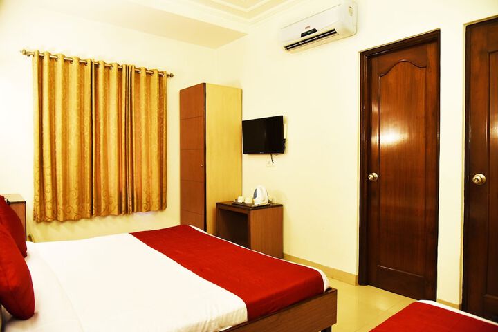 Room 15 of 29