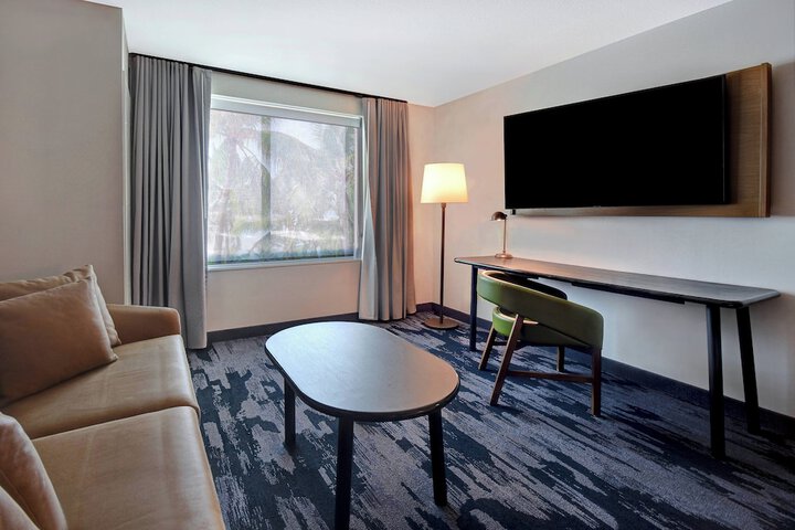 Room 16 of 42