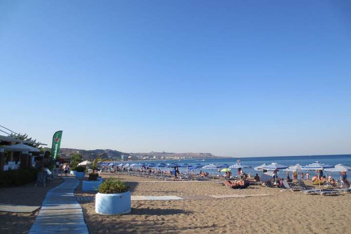 Beach 28 of 35