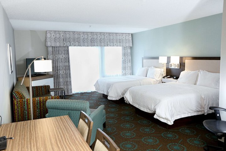 1 King Studio Suite with Balcony (7 of 8)