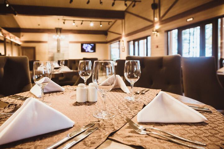 Dining 93 of 109