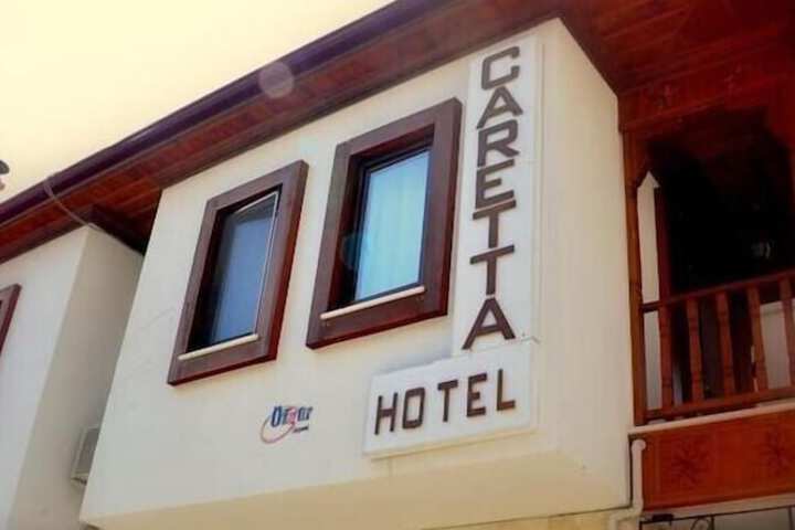 Hotel Caretta in Ula