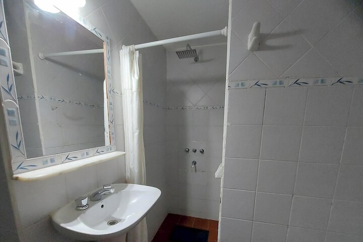 Room 22 of 40