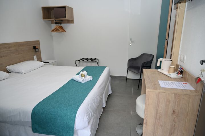 Room 4 of 29