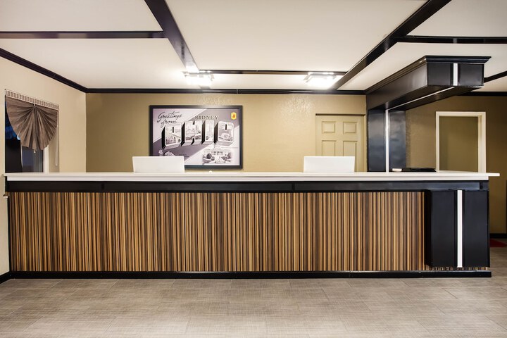 Reception hall
