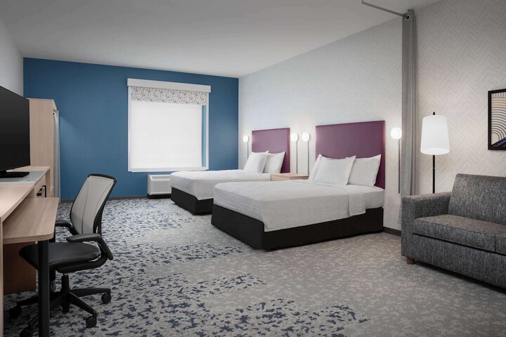Room 9 of 35