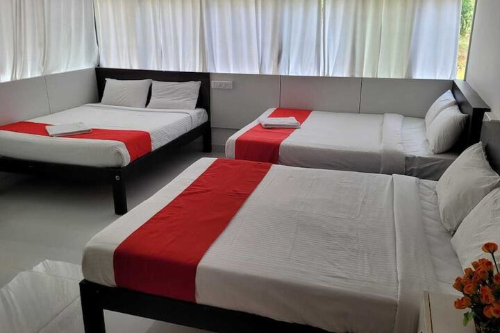 Room 14 of 15