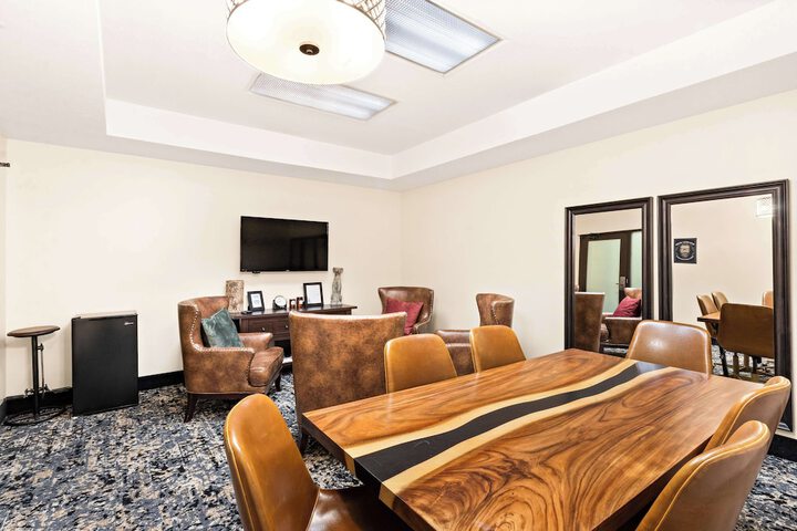 Meeting facility