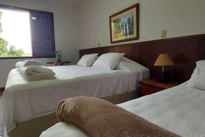 Room 15 of 19