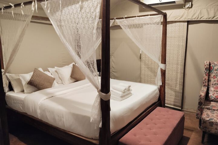 Room 21 of 46