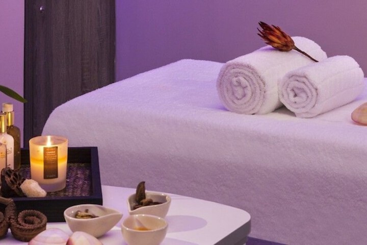 Spa 14 of 27