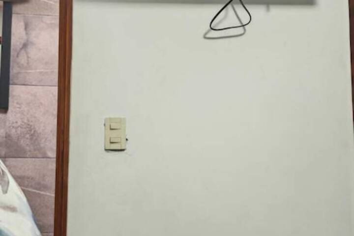 Room 115 of 242