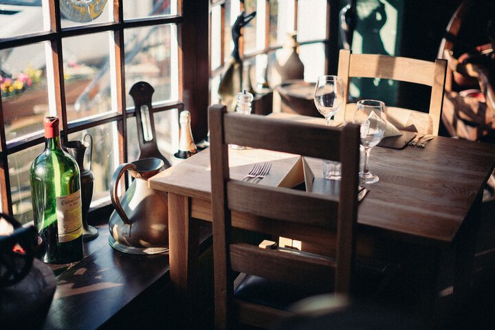 Dining 26 of 44