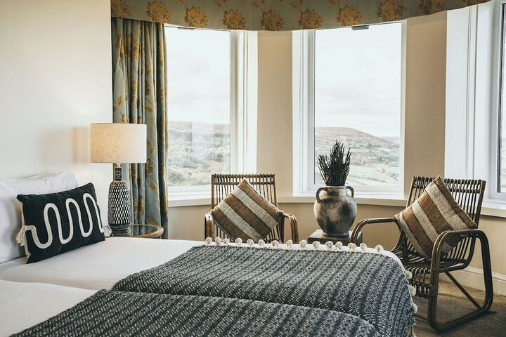 Room 42 of 52
