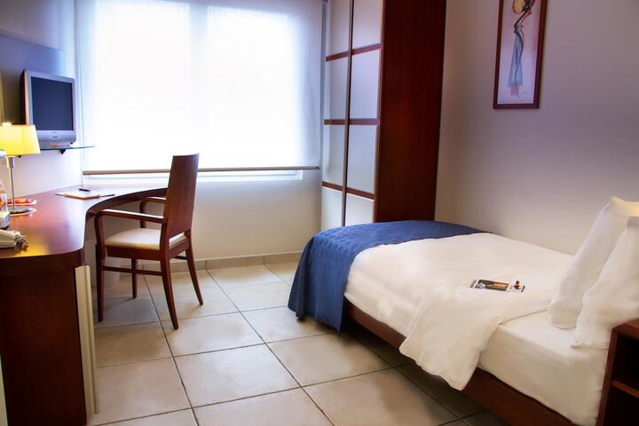 Room 12 of 55