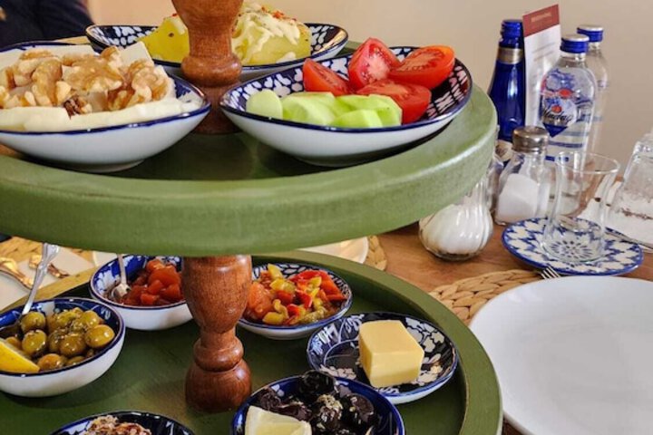 Dining 59 of 81