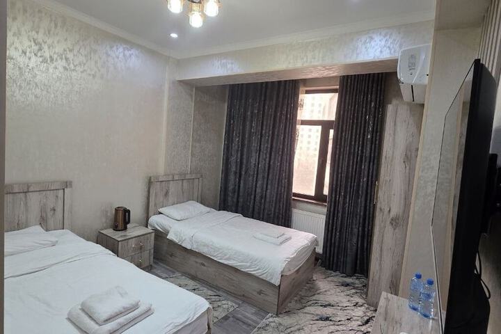 Sarvat Hotel