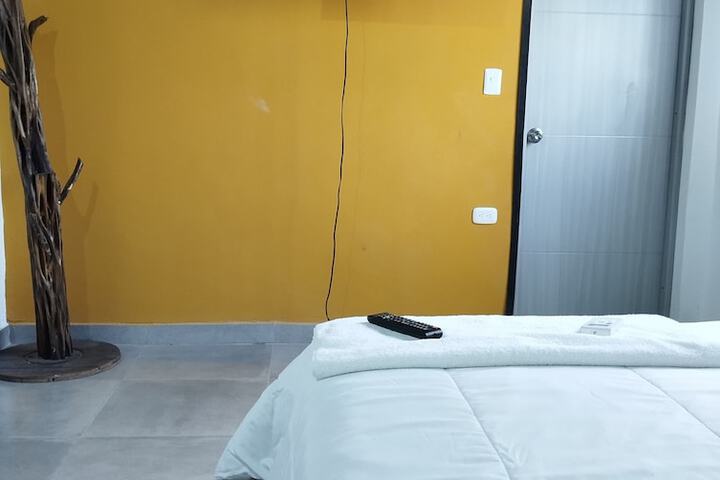 Room 5 of 14