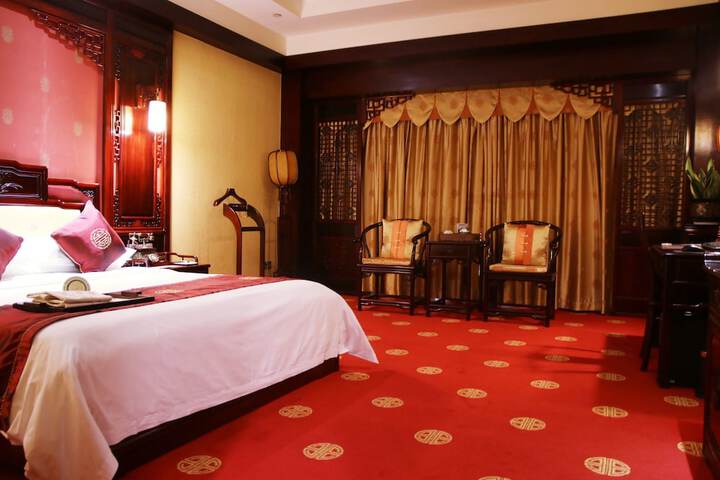Room 18 of 91