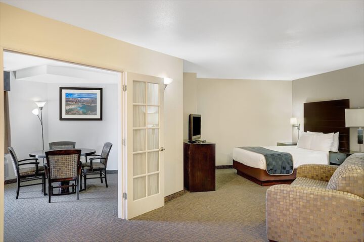Room 11 of 22