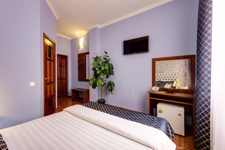 Room 26 of 44