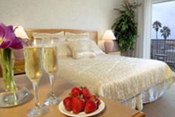 Room 4 of 27
