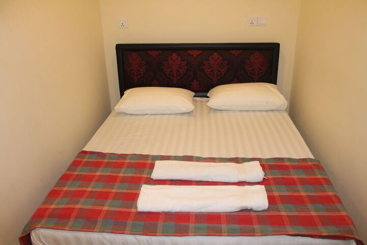 Room 18 of 70