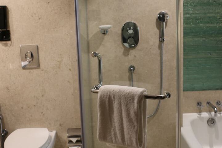 Bath Interior