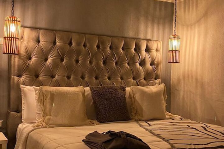 Room 10 of 82