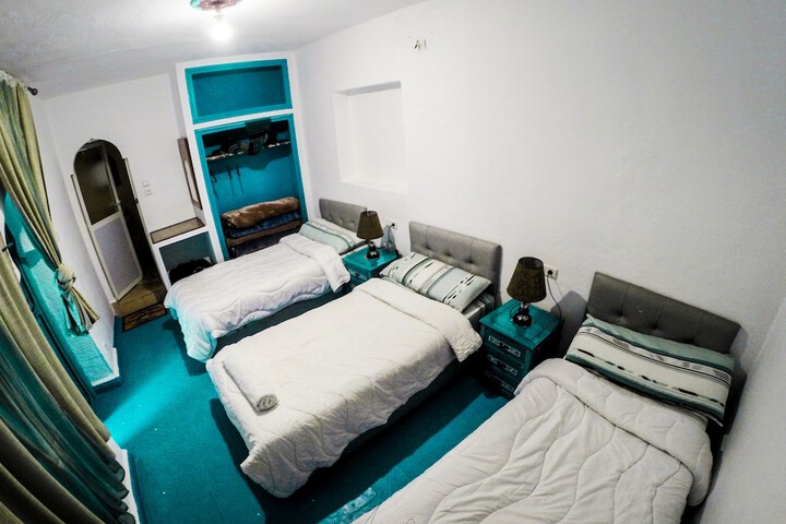 Room 9 of 51