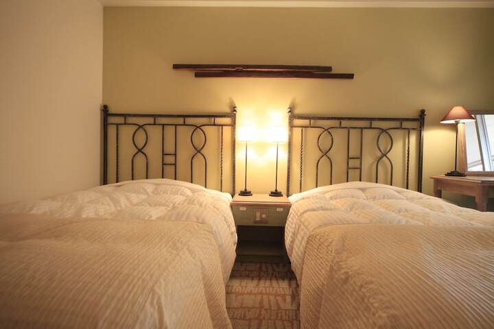 Room 5 of 54