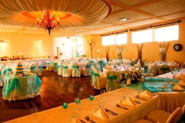 Ballroom/Hall 4 of 68