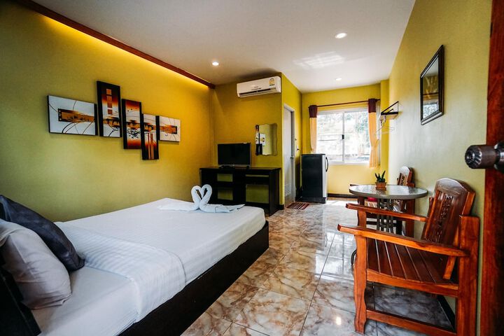 Room 20 of 40