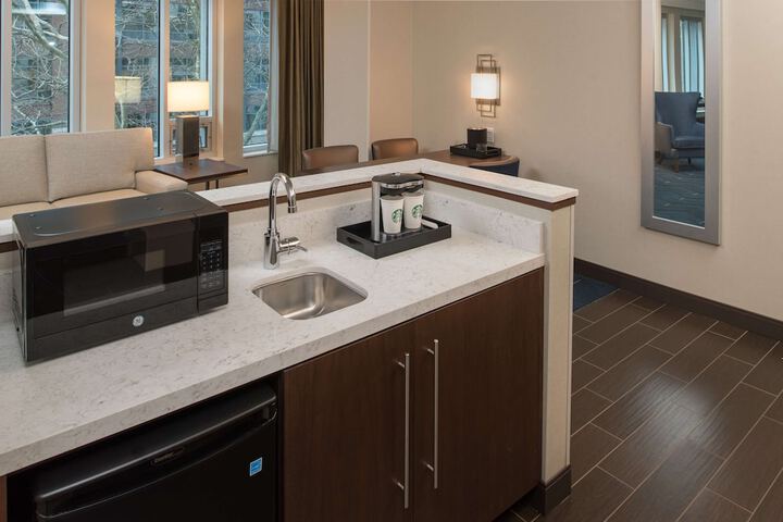 Private kitchenette