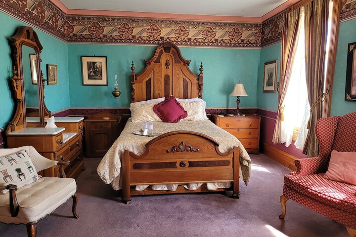 Room 19 of 43