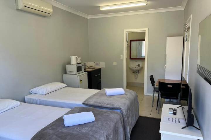 Room 18 of 68