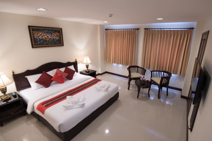 Room 16 of 71