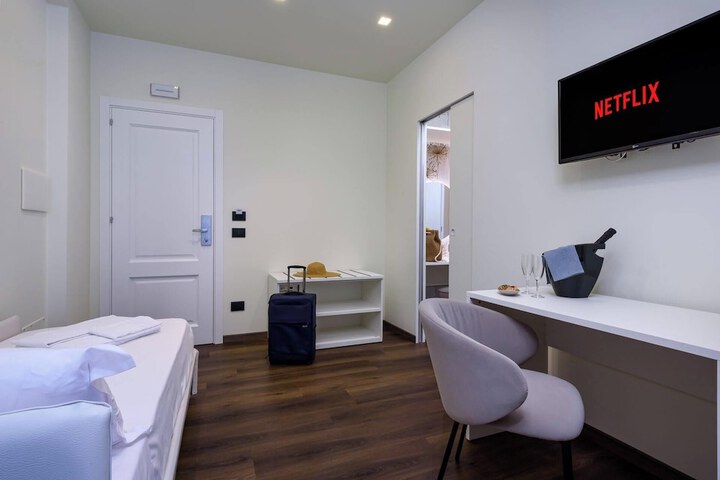 Room 54 of 116