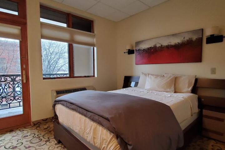 Room 125 of 206