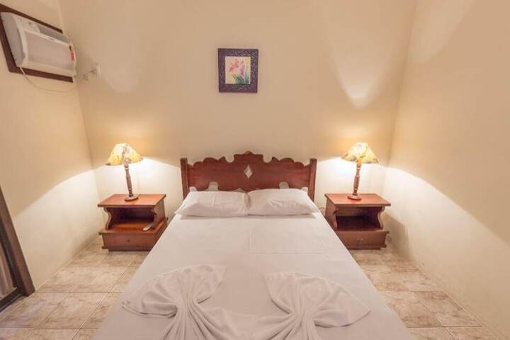 Room 6 of 22